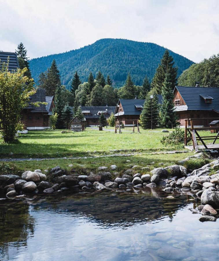 Hotel****Liptovsky Dvor Liptovský Ján Eksteriør bilde
