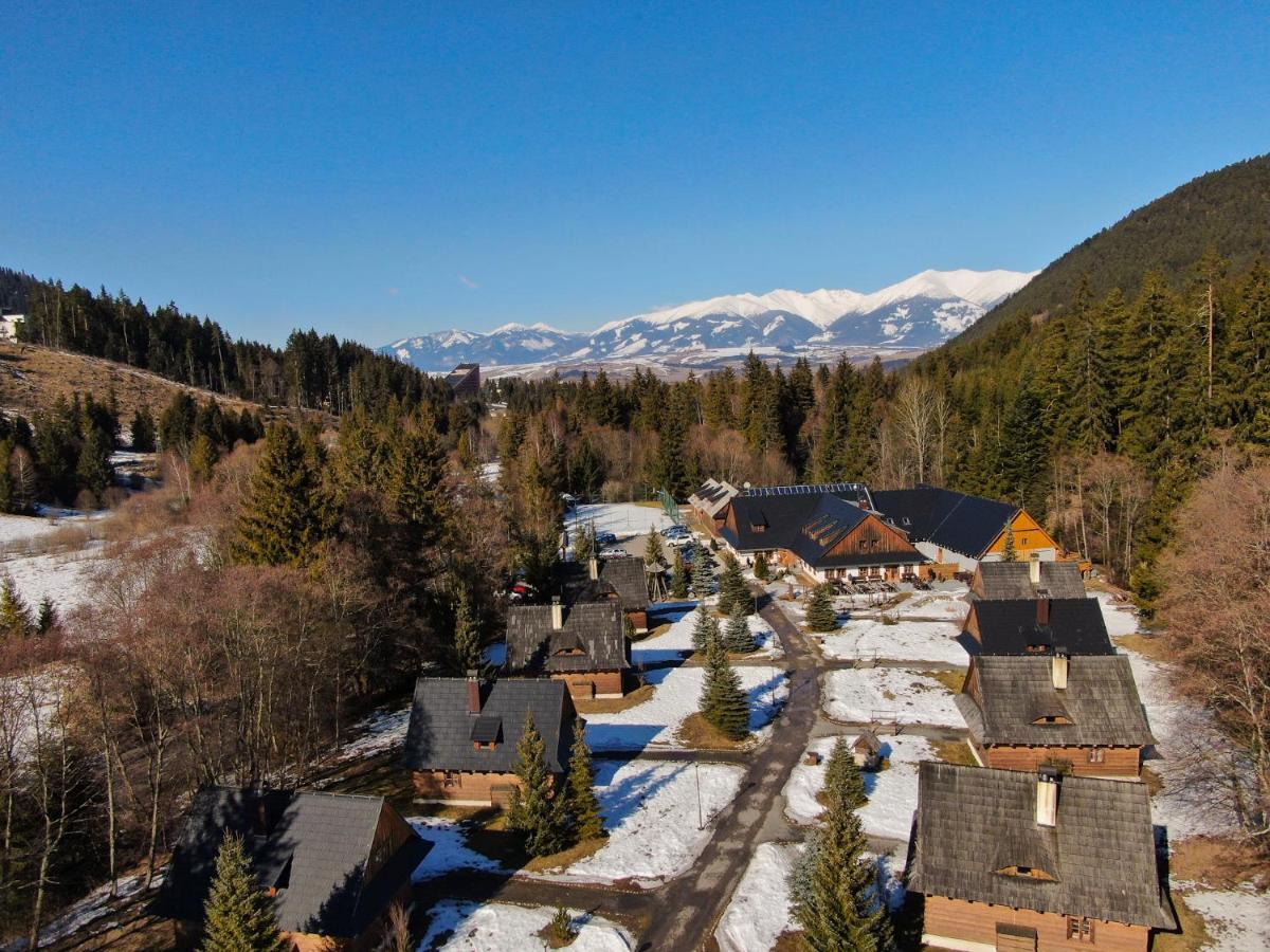 Hotel****Liptovsky Dvor Liptovský Ján Eksteriør bilde