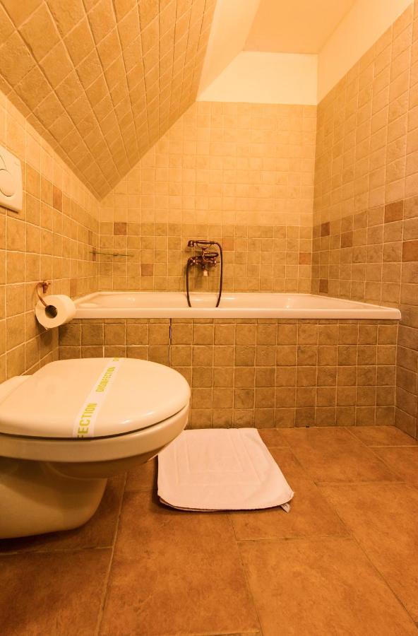 Hotel****Liptovsky Dvor Liptovský Ján Eksteriør bilde